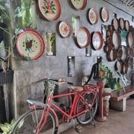 ร้านอาหารชายโขง
