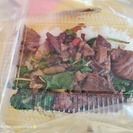 เมนูของร้าน เนื้อตุ๋น หมูตุ๋น OK ป่ะ