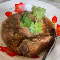 เมนูของร้าน Tanya's