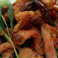 ฟินฟาร์ม  ข้างม.แม่โจ้