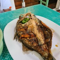 เมนูของร้าน พบรัก ณ บางน้ำผึ้ง