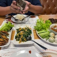 กินดีอร่อยไร้สาร Gin-D Organic Kitchen & Farm Shop Khaoyai เขาใหญ่