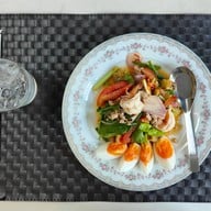 เมนูของร้าน เลชาเลต์