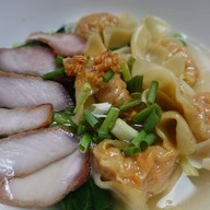 เมนูของร้าน เม้งบะหมี่เกี๊ยว มหาชัย (เจ้าเก่า 40 ปี) ซอยดับเพลิง @mengbhamee