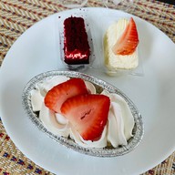Bake A Wish โรบินสันลาดกระบัง