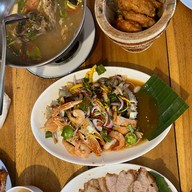 ก๋วยเตี๋ยวเรือแหลมฉบัง ชลบุรี