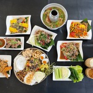 แดนปลาแดก