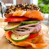 เมนูของร้าน MONTY’S