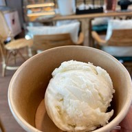 Blue Bell cafe in the Garden ชลบุรี