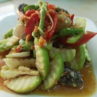 ส้มตำภูเขาหญ้า ร้านดังเมืองระนอง สาขาสัตหีบ สาขา แรก จังหวัดระนอง