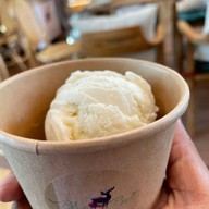 Blue Bell cafe in the Garden ชลบุรี