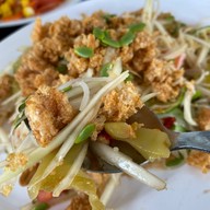 ส้มตำเจ๊ไก่อุดร สาขาบ้านฉาง สำนักท้อน