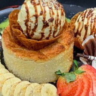 Krislicious Eatery & Bar