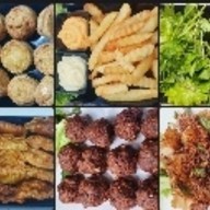 7Ar-RAK CAFE เชียงใหม่ เชียงใหม่