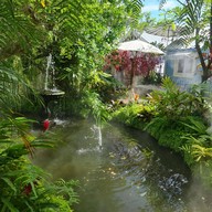 Florista Cafe And Eatery