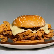 มัมมุ้ไก่ทอด (แยกเกษตร ซอยงามวงศ์วาน 64)