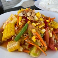 ส้มตำเจ๊ไก่อุดร สาขาบ้านฉาง สำนักท้อน