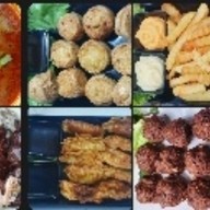 7Ar-RAK CAFE เชียงใหม่ เชียงใหม่