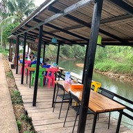 น้องตะวันตามสั่ง เกาะช้าง เกาะช้าง