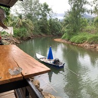 น้องตะวันตามสั่ง เกาะช้าง เกาะช้าง