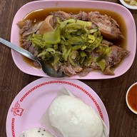 เมนูของร้าน จิ้งนำขาหมู