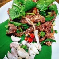 ร้านลาบติดแอร์