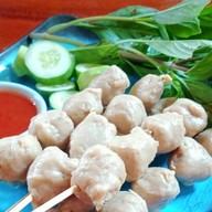 กุ๊กเกียรติ