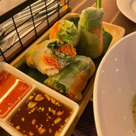 Macaw Cafe & Bar