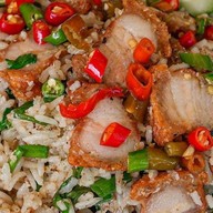 ตู้กะเพรา บางนา