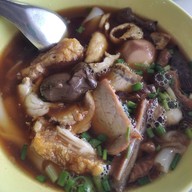เมนูของร้าน เปี๊ยะทอดซิ่ง