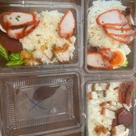 เมนูของร้าน ครัวคุณนัท | ข้าวขาหมู ข้าวหมูแดง บะหมี่เกี๊ยว | ประชาอุทิศ