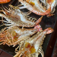เมนูของร้าน ร้านส้มตำในสวนท้ายหาด