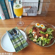 เมนูของร้าน First And Foremost; Brunch And Coffee