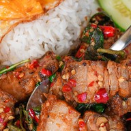 ตู้กะเพรา บางนา