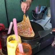 เมนูของร้าน เครปคุณลุง แรกในลำปาง
