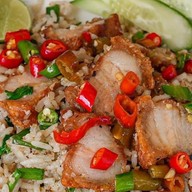 ตู้กะเพรา บางนา