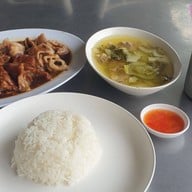 เมนูของร้าน ขาหมูเหม่งจ๋าย ประชาอุทิศ