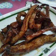 ร้านลาบป้าตุ๊ อาหารอีสาน(วัดประยูร) หลังวัดประยูรฯ