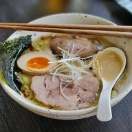 เมนูของร้าน Yamaumi Ramen