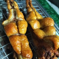 ร้านอิวหางหมูอบโอ่งระเบิดบ้านแพ้ว สาขาพระพมุทรเจดีย์ พระสมุทรเจดีย์