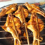 ร้านไก่ย่างเขาสวนกวาง-บ้านบึง บ้านบึง
