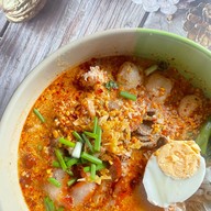 ก๋วยเตี๋ยวต้มยำ (หน้าโรงเรียนพาณิชยการทุ่งสง)