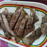ร้านลาบป้าตุ๊ อาหารอีสาน(วัดประยูร) หลังวัดประยูรฯ