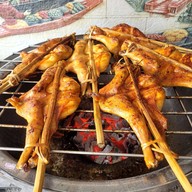 ร้านไก่ย่างเขาสวนกวาง-บ้านบึง บ้านบึง