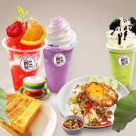 นั่งเล่นกาแฟสด
