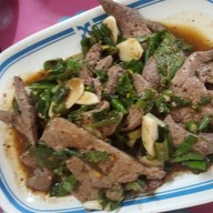 ร้านลาบป้าตุ๊ อาหารอีสาน(วัดประยูร) หลังวัดประยูรฯ