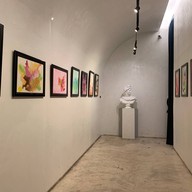 Pixel Bar & Gallery