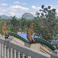 บรรยากาศ วัดเขาน้อย ร่อนพิบูลย์