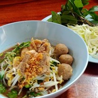 กุ๊กเกียรติ