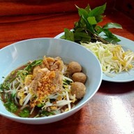 กุ๊กเกียรติ